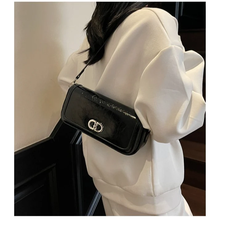 新款时尚单肩包经典纯色斜挎小方包28905黑色