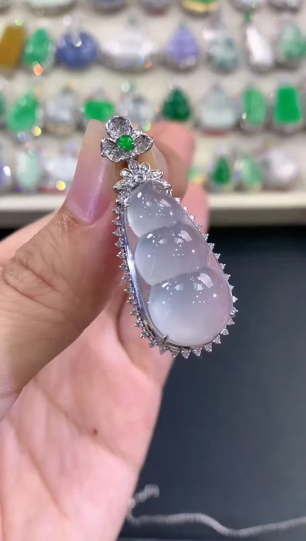 翡翠18K金镶嵌吊坠(不含链)B165春日珠宝