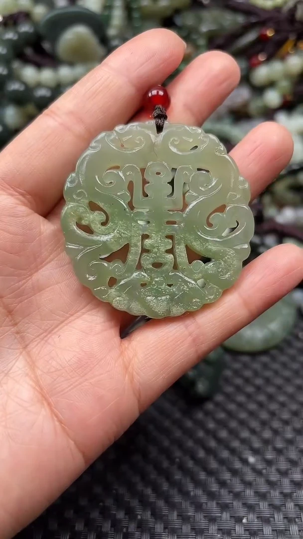 【闪购商品】和田玉颈饰未镶嵌.