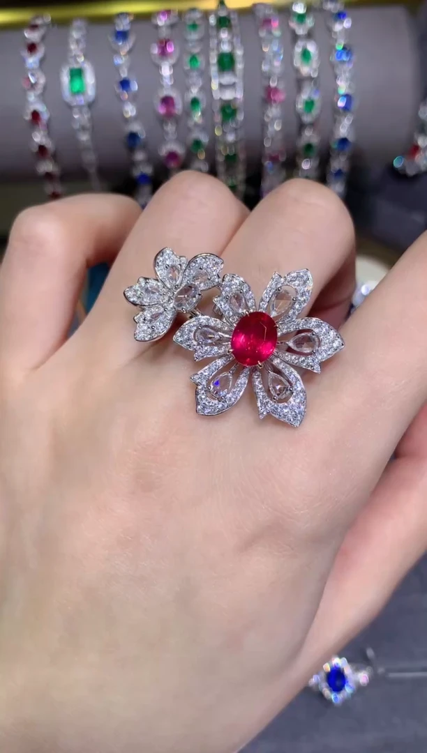 红宝石戒指18K金镶嵌嗨*星2.01CT