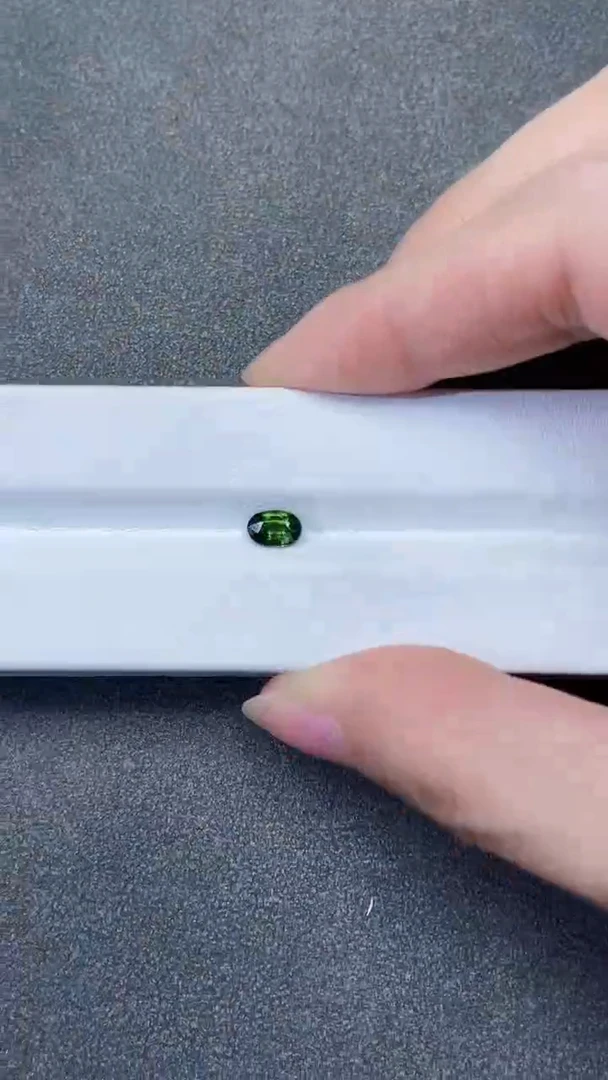 裸石蓝宝石天然裸石