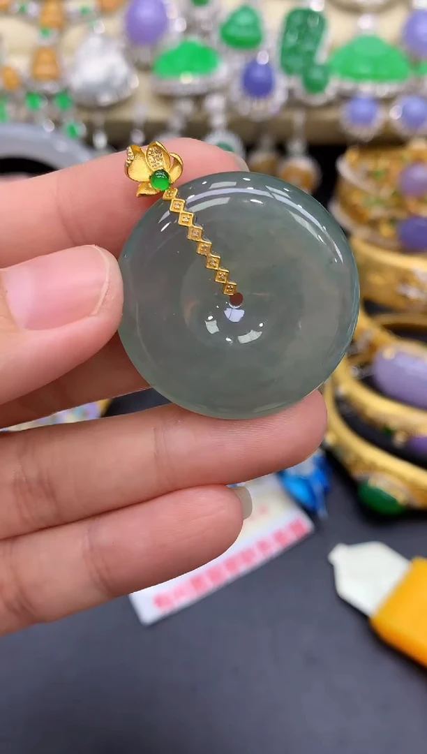 颈饰18K金镶嵌翡翠324-中国好珍宝