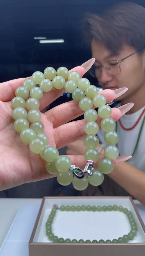 【闪购商品】定制和田玉天然和田玉拍一发一