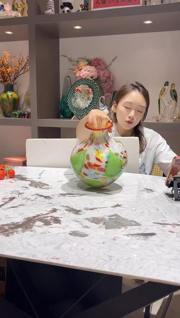 万彩大肚叶片花瓶 现货