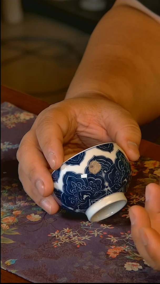 杯手工手绘杯杯很美丽