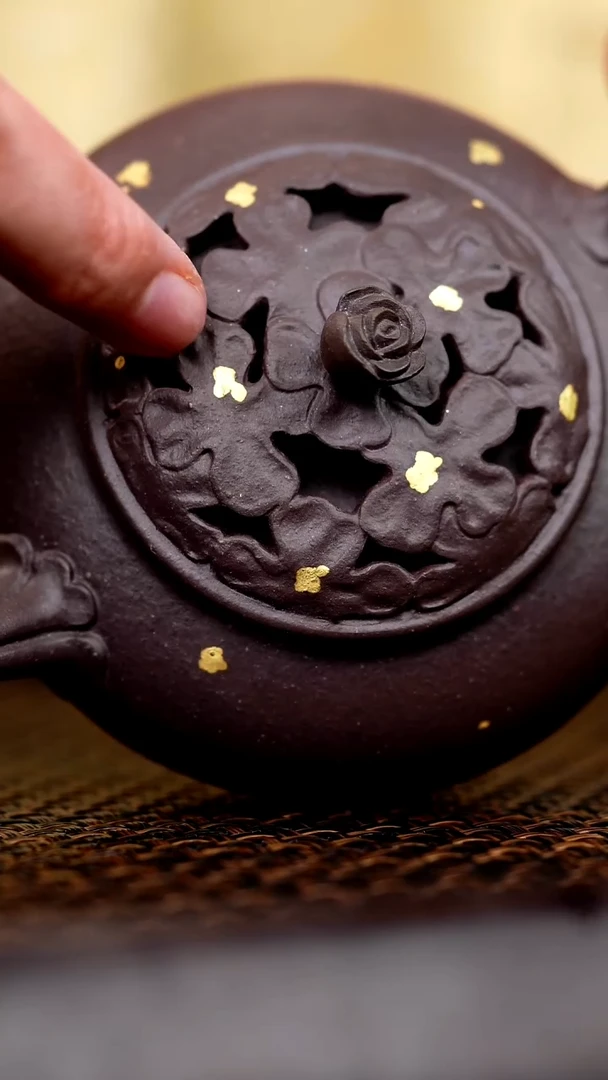 茶壶紫砂老青灰 扁樱洒金