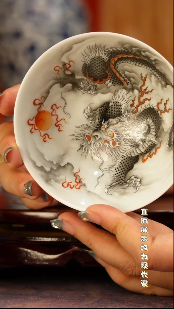 景德镇手工手绘陶瓷杯景德镇手工手绘陶瓷杯