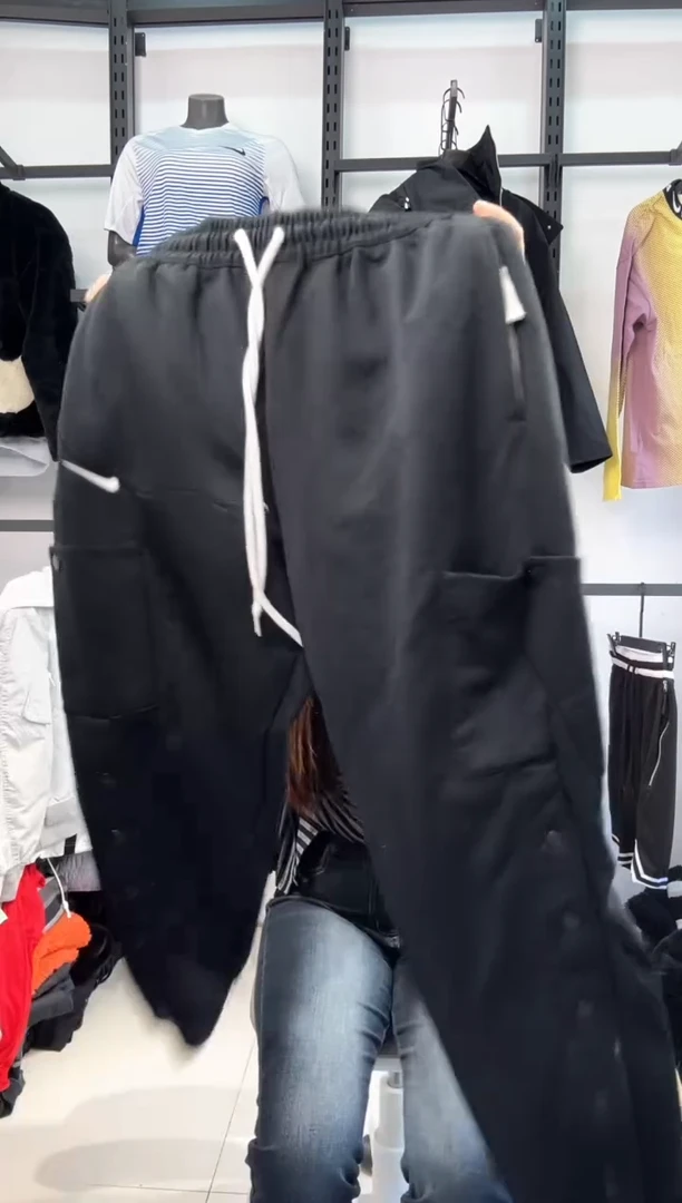 2502 编码  瑕疵直播间过款为准 尺码170