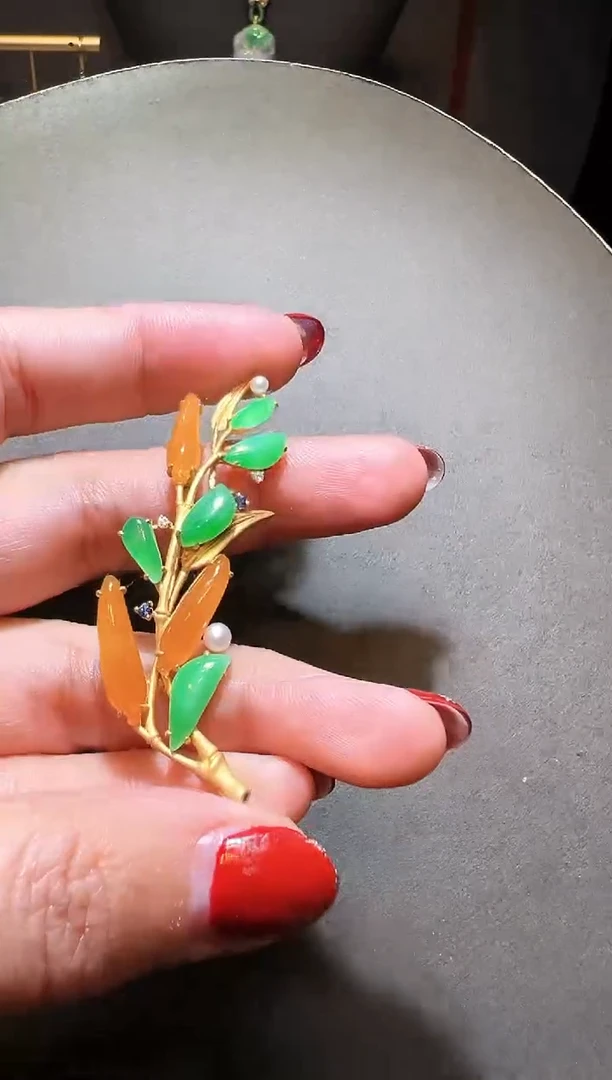 【闪购商品】翡翠颈饰18K金镶嵌翡翠竹叶胸吊两用