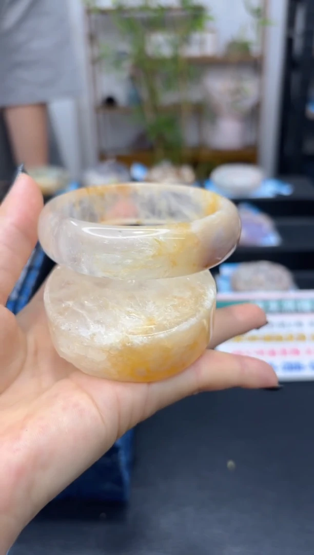 石英质玉手镯未镶嵌C605(61圈赠送镯心)