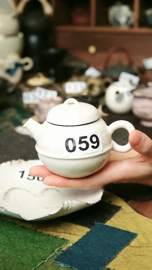 紫砂全手工粉引（有雨漏）系列-150毫升正把茶壶