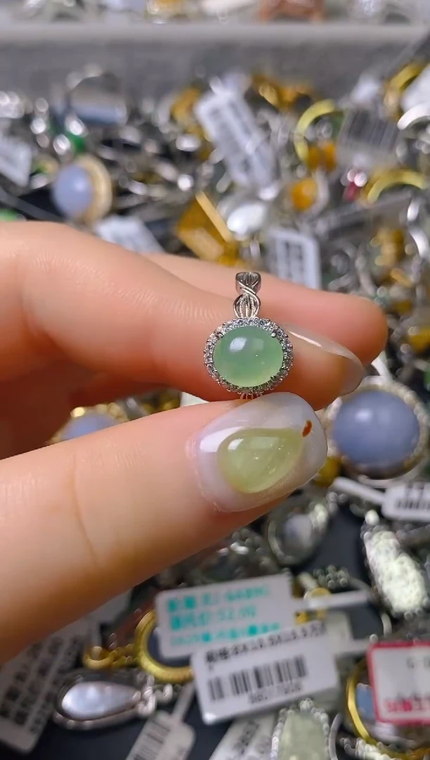 银S925镶嵌戒指翡翠百内无证书