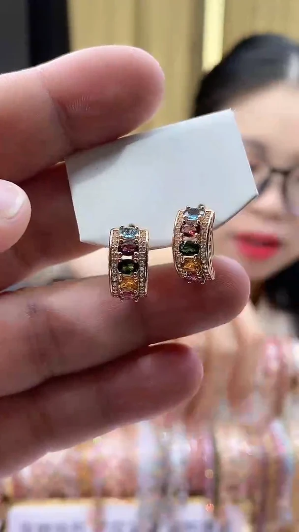 【闪购商品】碧玺耳扣银S925镶嵌35454354354354