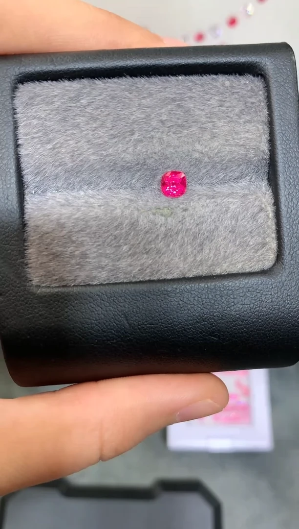 【闪购商品】定制尖晶石裸石未镶嵌枕型 吉尔德绝地 0.57ct