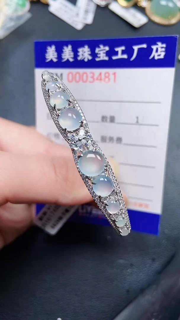 颈饰银S925镶嵌翡翠3481