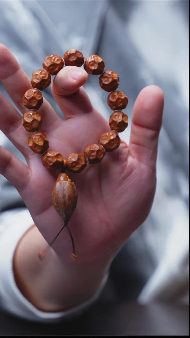 手串/手链橄榄核陨面搭配弥勒