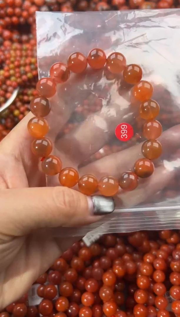 未镶嵌手串南红玛瑙1