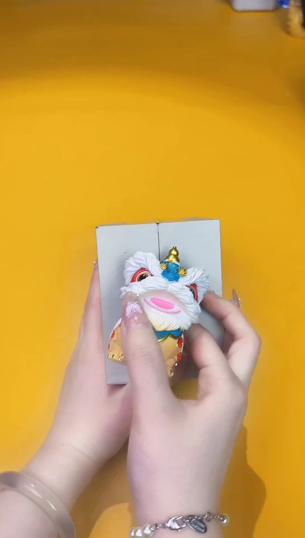 瓷片西红手表