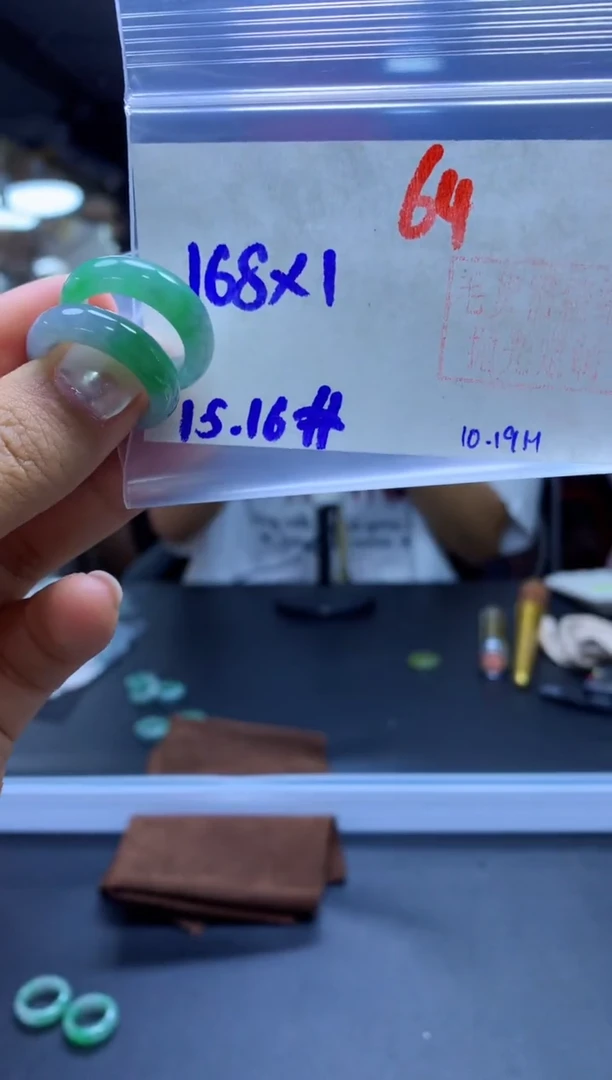 未镶嵌定制翡翠戒圈#168元多样性拍一发一毛货需抛光