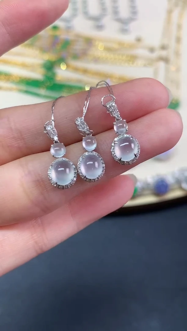 吊坠(不含链)18K金镶嵌翡翠吊坠(不含链)|1980多样性发其一