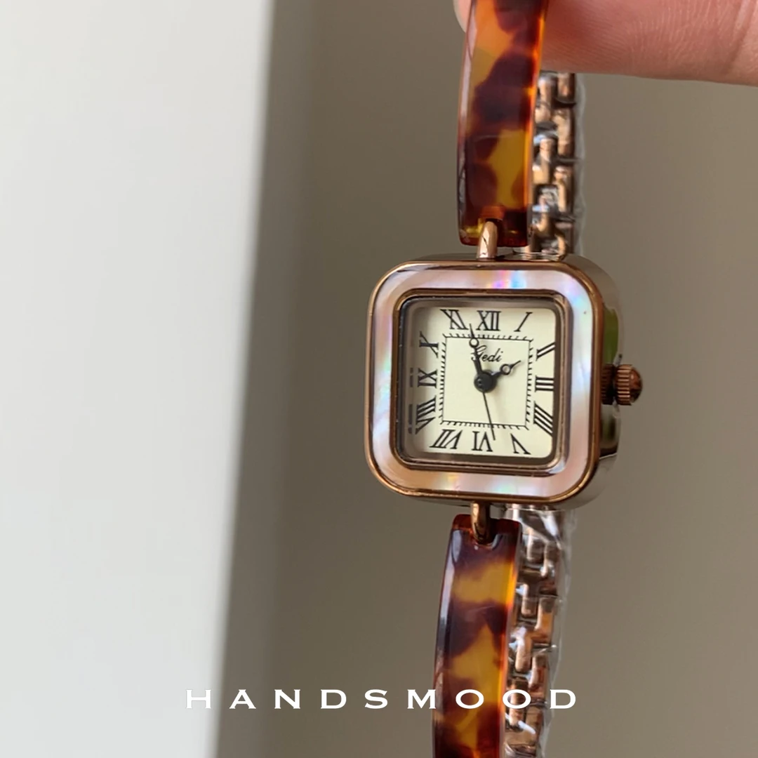 handsmood琥珀纹细带手镯设计感复古时尚气质高级感女士手表AG140
