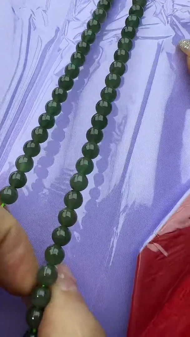 颈饰未镶嵌翡翠玉珠