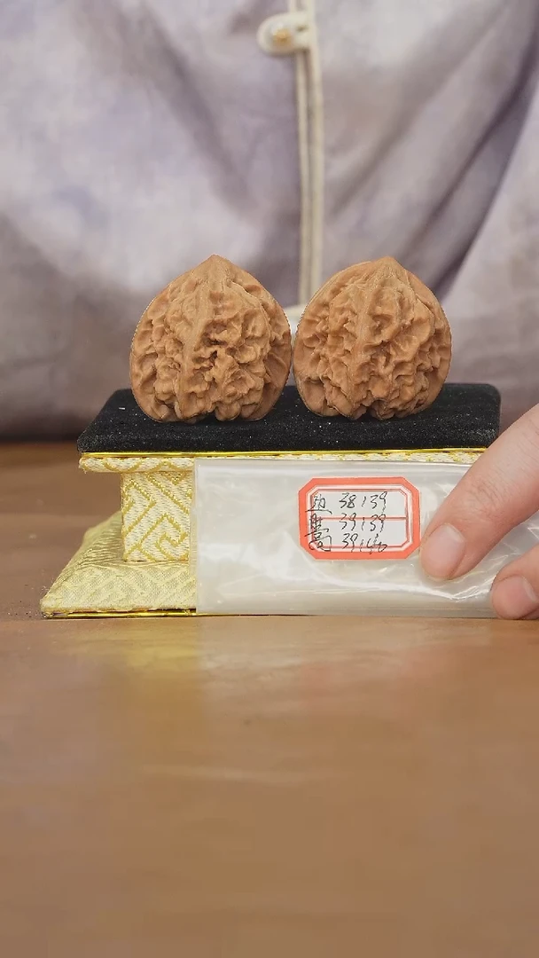 把件文玩核桃马蹄