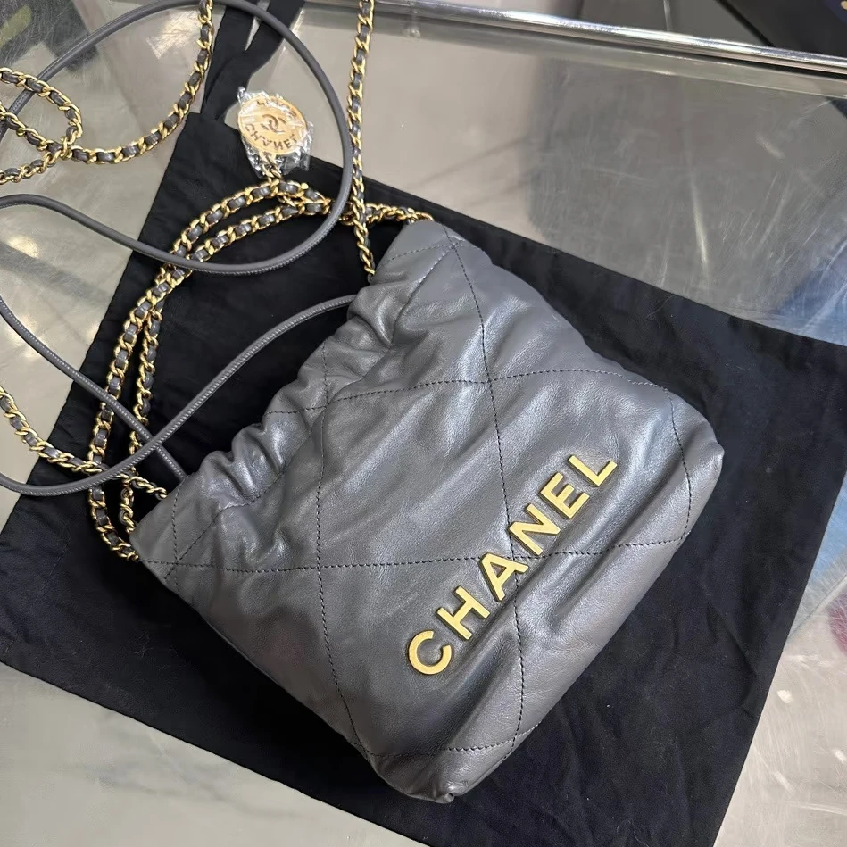 95新 Chanel/香奈儿 青奢荟/灰色垃圾袋迷你包/45112