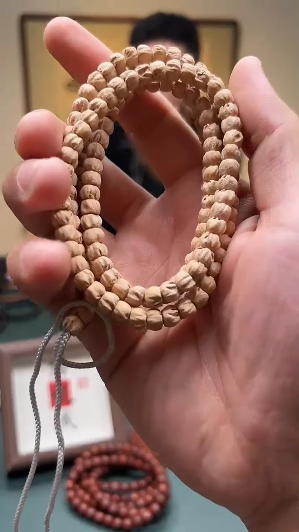 柏香籽/百香籽手串6mm+红皮莲花柏香籽多圈