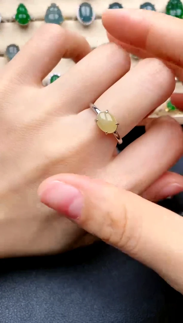 【闪购商品】翡翠戒指银S925镶嵌....