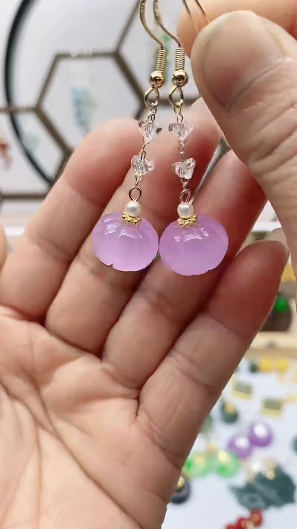 未镶嵌石英质玉（天山翠）耳饰176