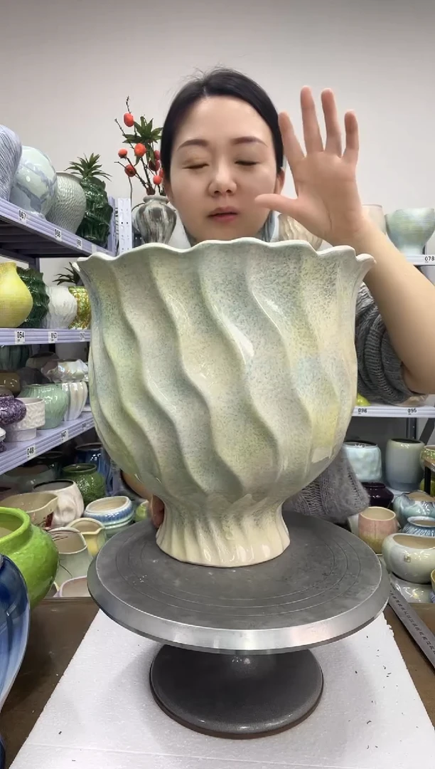 【12.14】花盆链接 高：30  口：29