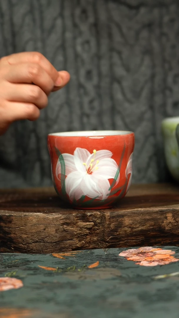 【闪购商品】杯釉下彩手工手绘同款陶器