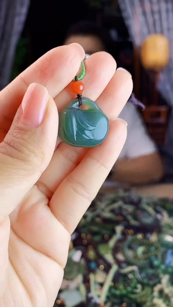 未镶嵌和田玉挂件多样性发货拍一发一