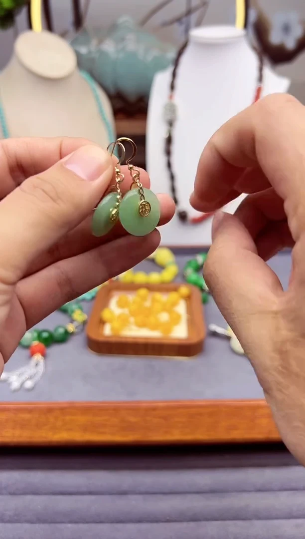 【闪购商品】和田玉耳饰14K金镶嵌E205`````