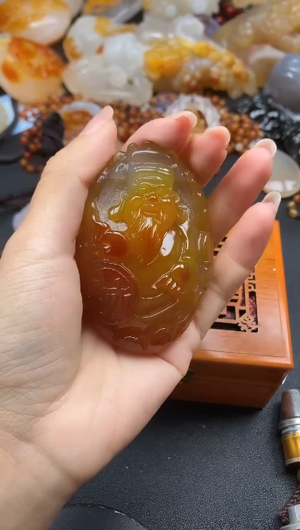 未镶嵌1玛瑙/玉髓用****8ll