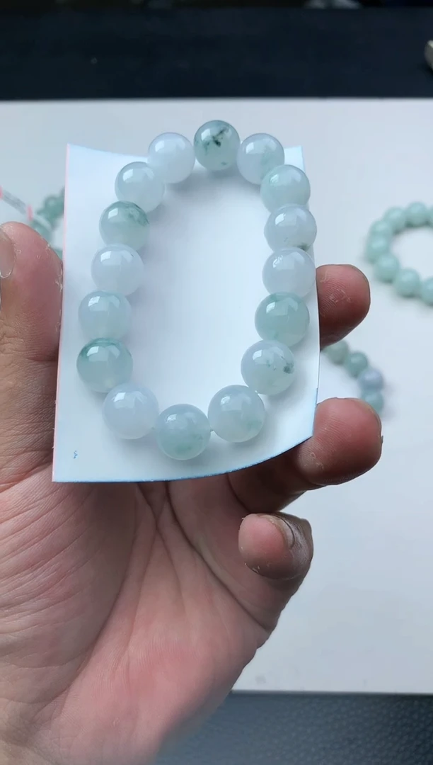 【闪购商品】翡翠颈饰未镶嵌珠子12