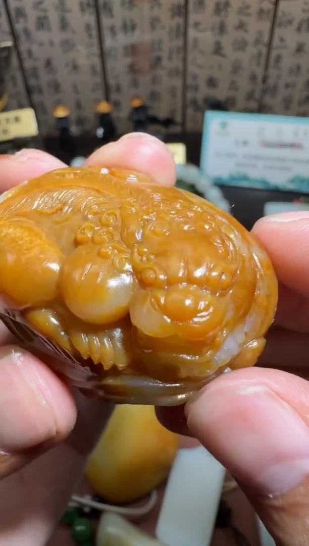 未镶嵌和田玉挂件和田玉