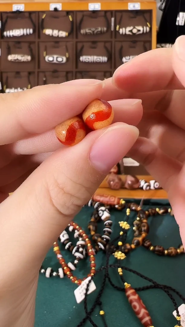 玛瑙/玉髓（覆膜）颈饰未镶嵌35（微瑕随机发货）