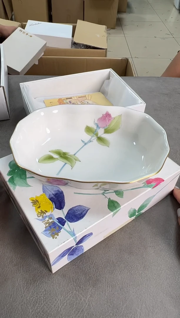 香兰 皮小桃瓷器 都是大漂亮