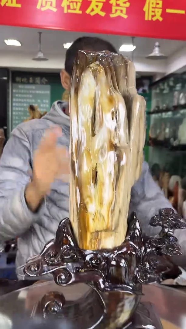 缅甸天然树化玉摆件