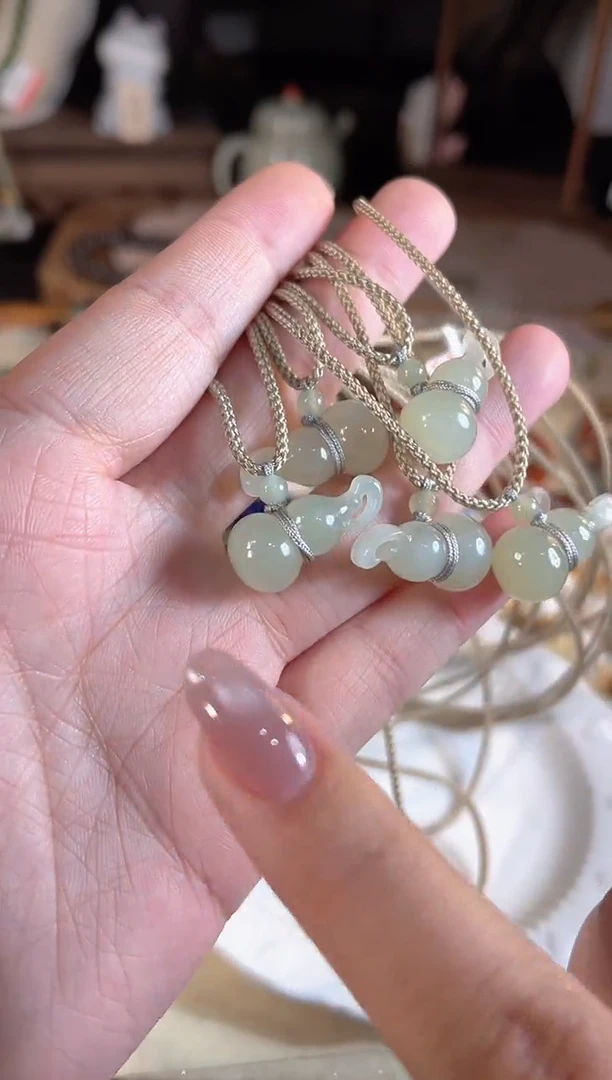 【闪购商品】和田玉项链未镶嵌多样性发货其一