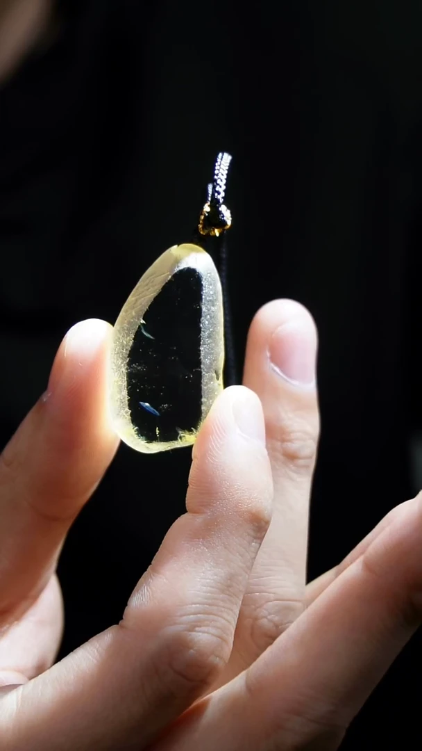 吊坠(赠链)未镶嵌水晶水晶