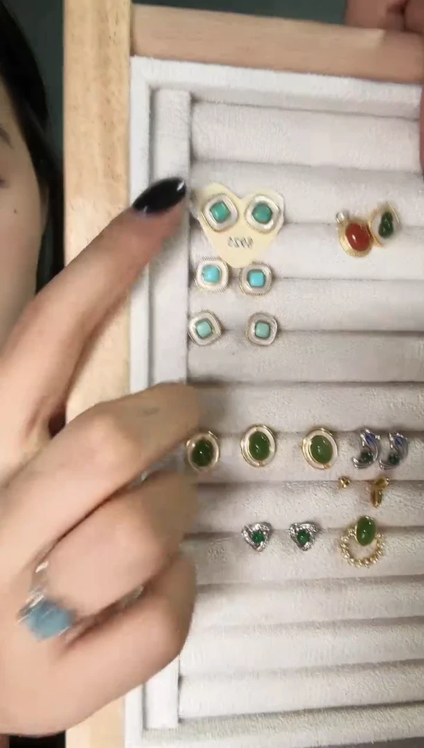 银S925镶嵌针钠钙石（海纹石）耳饰松松耳钉