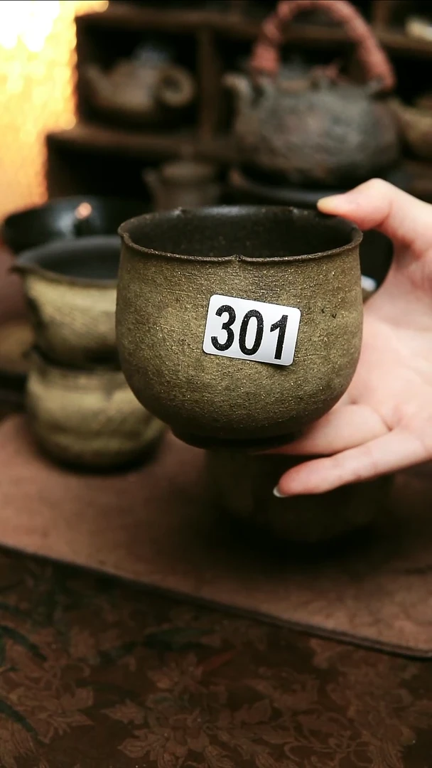紫砂全手工粉引大花口杯260毫升左右