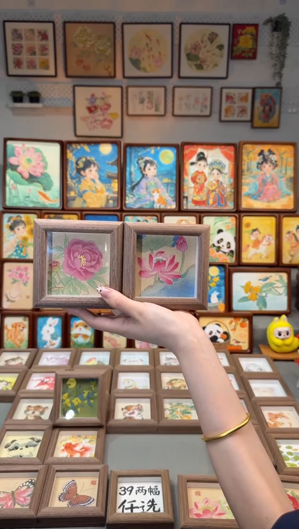 国画红牡丹 碧叶荷花 一组11