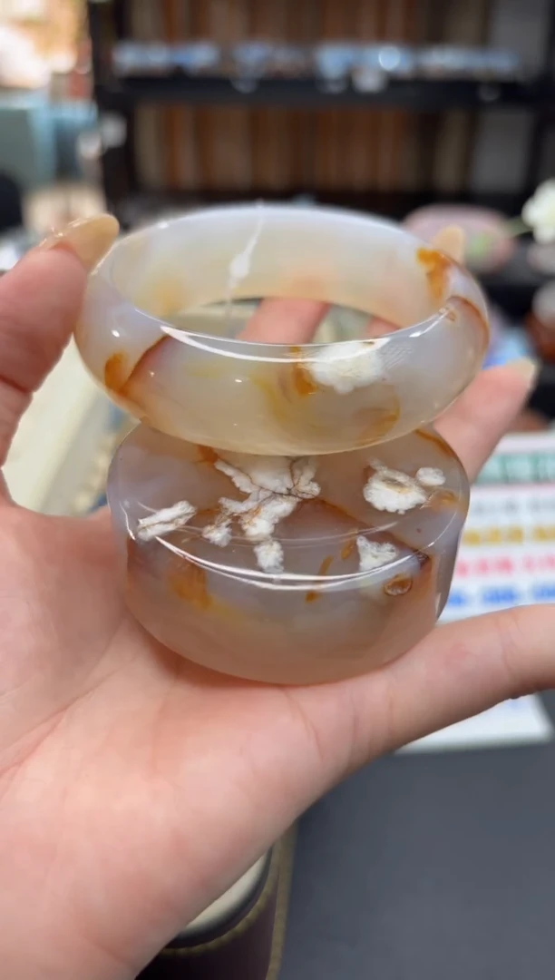 未镶嵌手镯石英质玉C81(60圈赠送镯心)