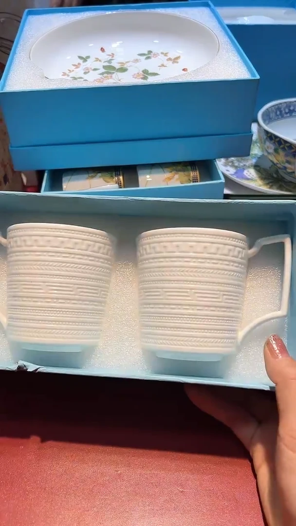 【闪购商品】瓷片锅碗瓢盆一件不剩