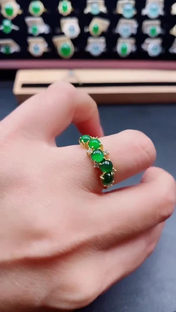 银S925镶嵌戒指翡翠1