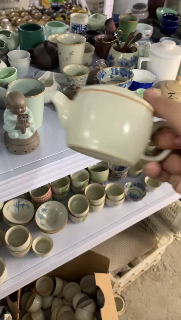 茶壶、盖碗、主人杯、客杯（轻轻微瑕介意勿拍）